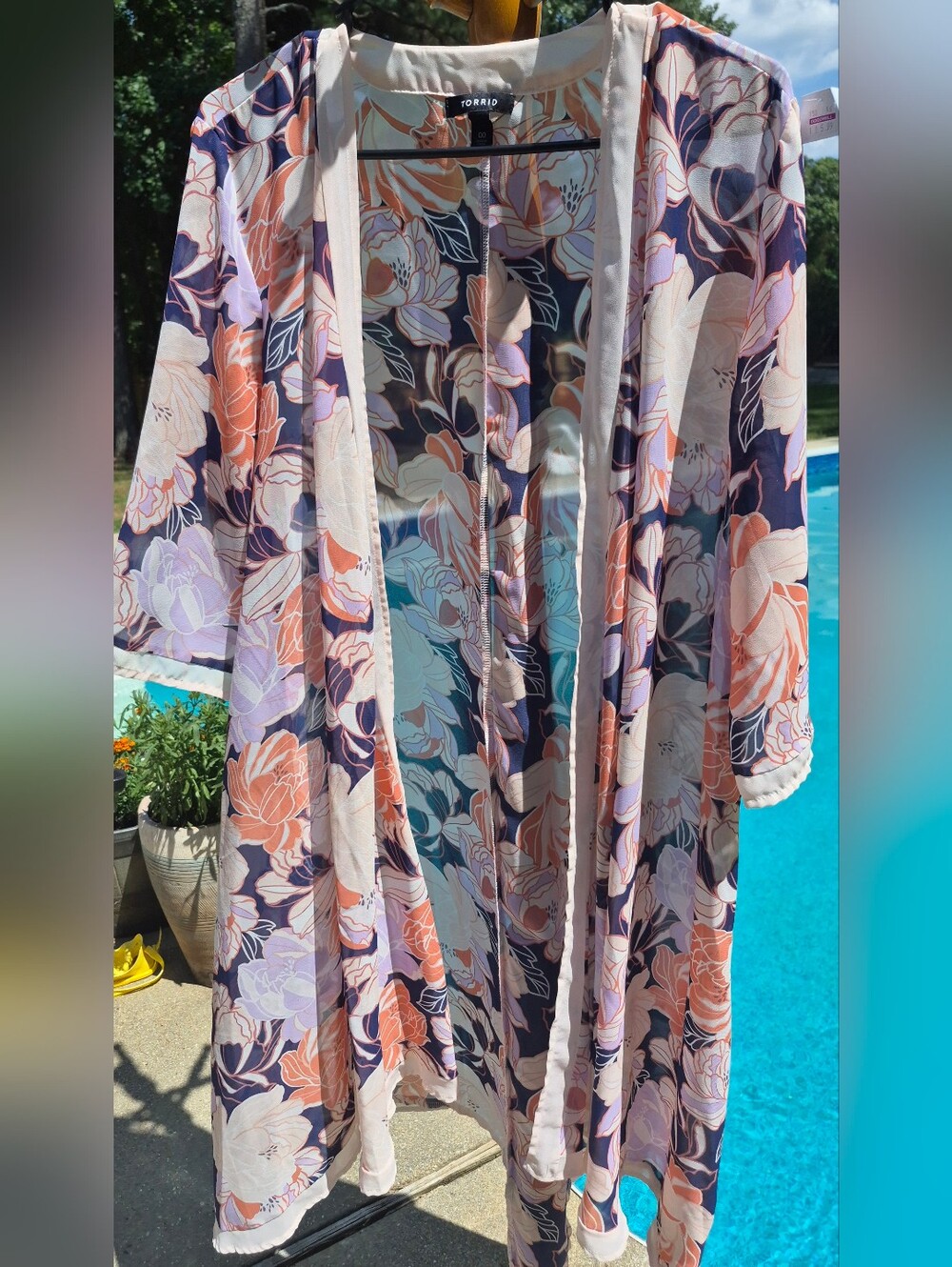 Torrid floral duster kimono Women's Size 00 (U.S. 10)